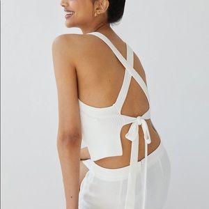 Aritzia Wilfred Cayenne Sweater top